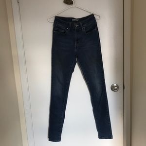 Levi’s 721 high-rise skinny jeans